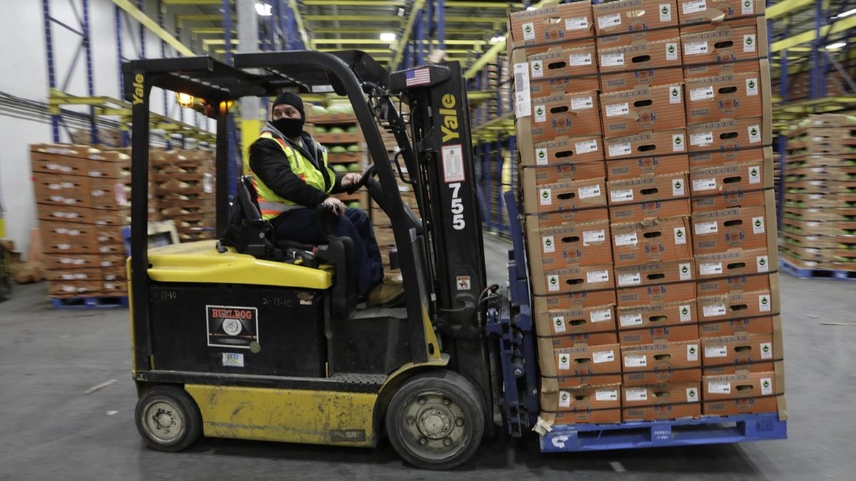 Opérations logistiques dans un entrepôt